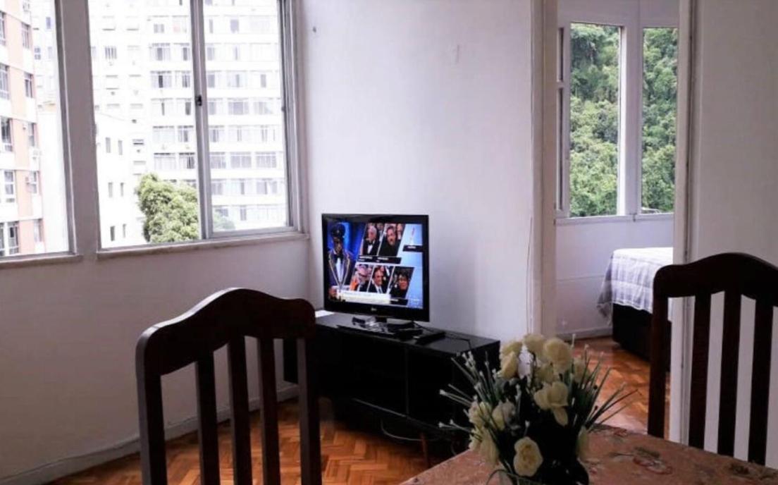 E Sala Proximo A