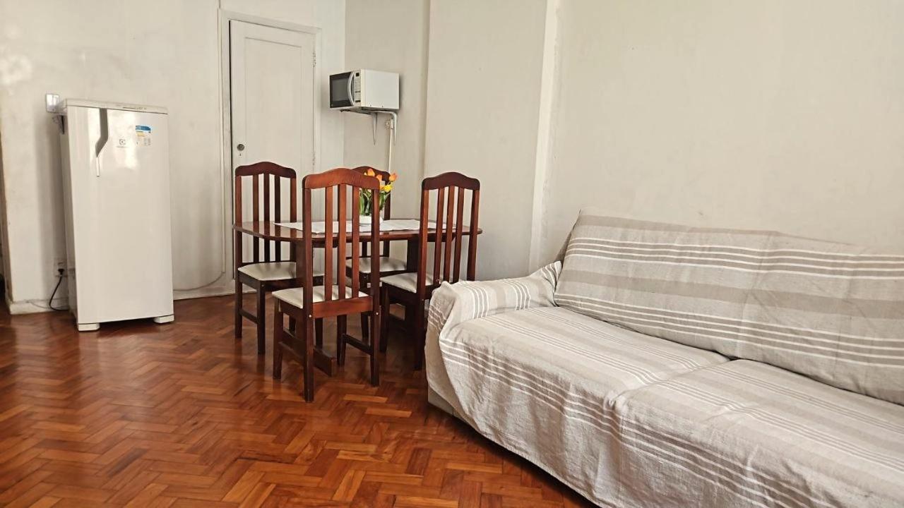 E Sala Proximo A